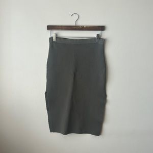 NEW- OLIVACEOUS- bodycon skirt M